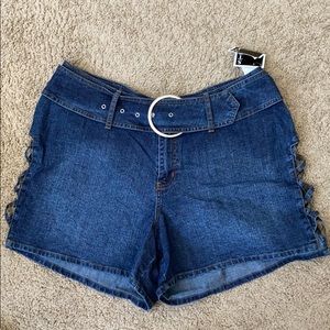 Denim shorts 20 W